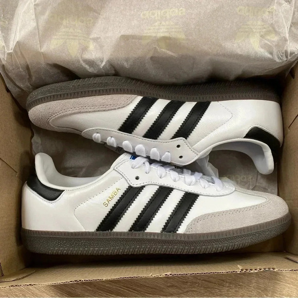 New Adidas Samba Sneakers Black White M5 / W6 - Picture 8 of 13